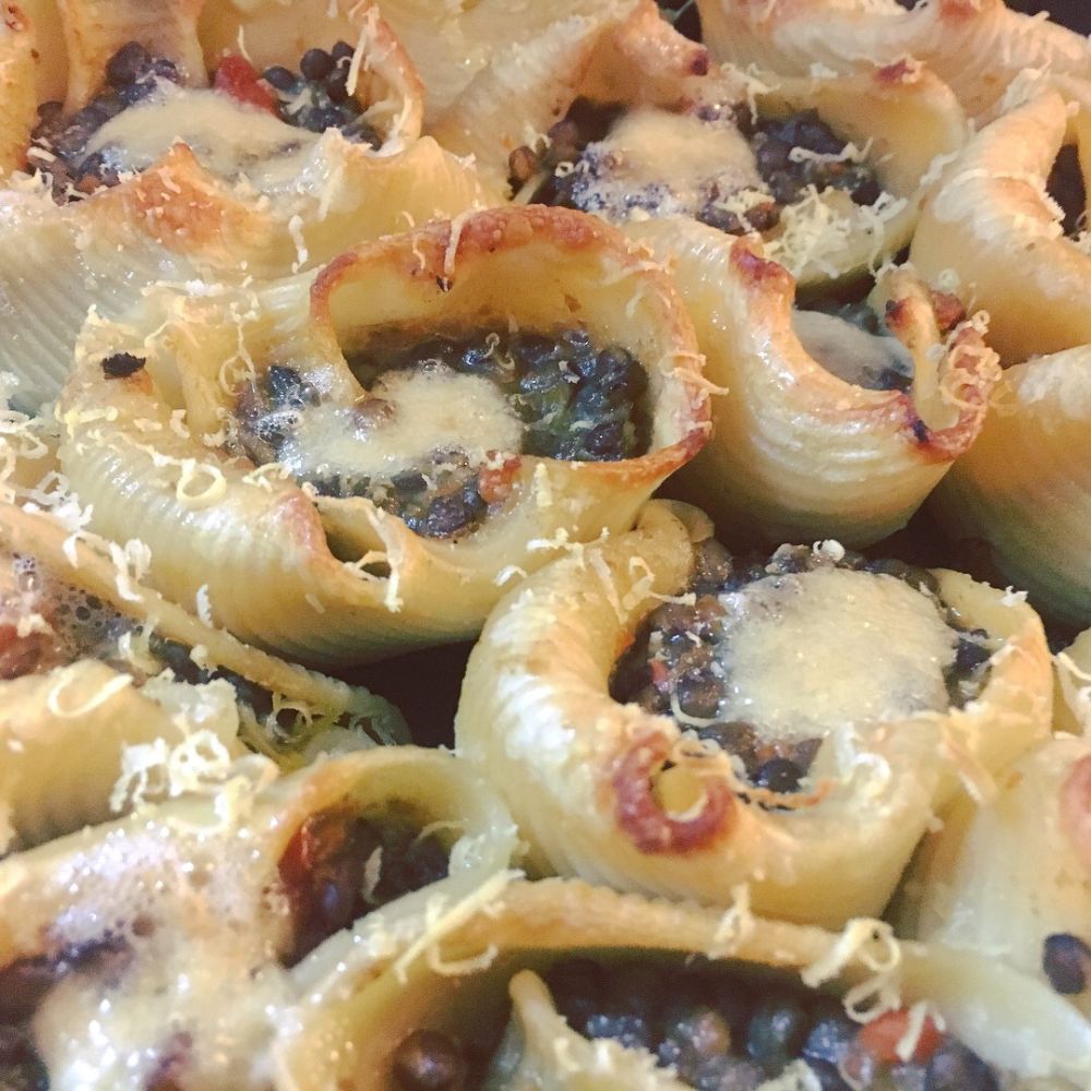 Conchiglioni con ragu di lenticchie